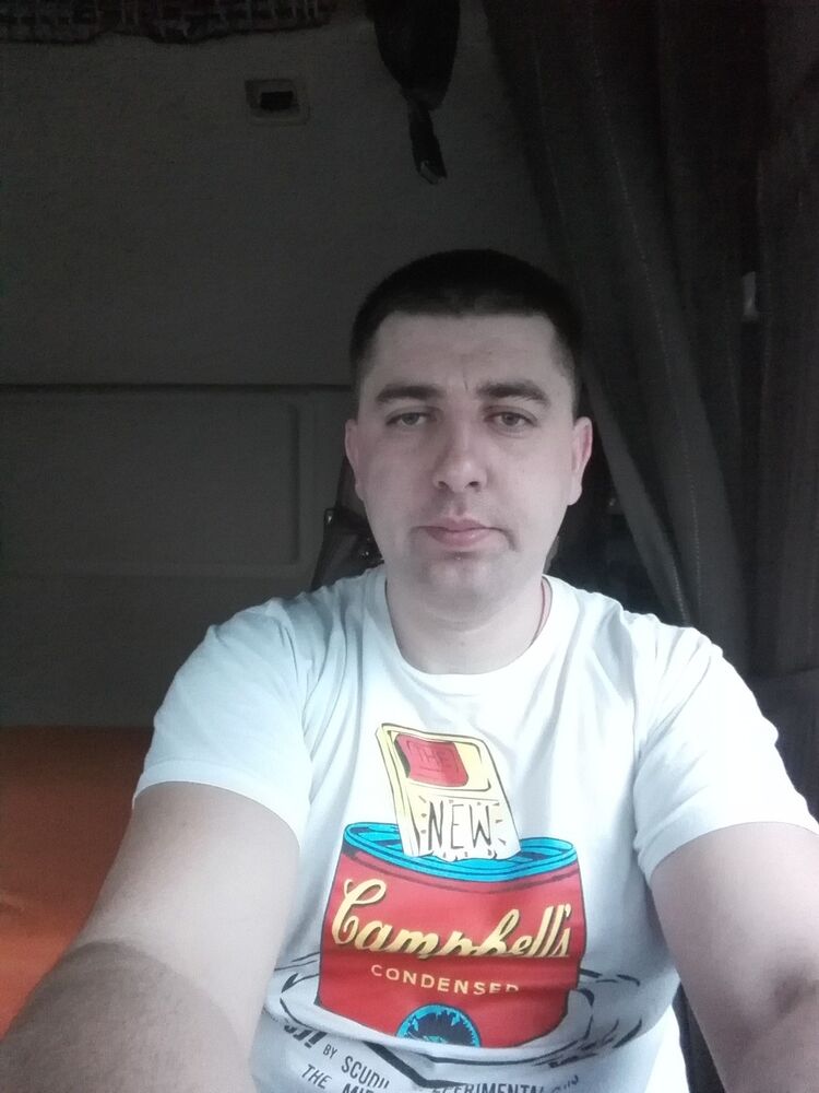  ,   ARTUR, 41 ,   