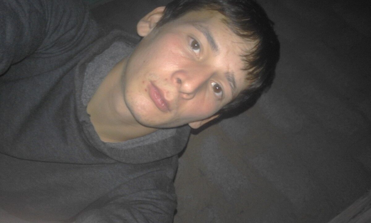  10624371  Umid, 32 ,    