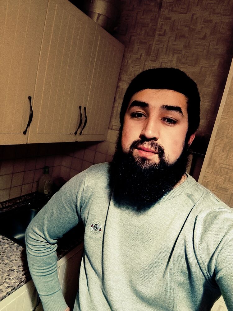  ,   Bekzod, 26 ,   ,   