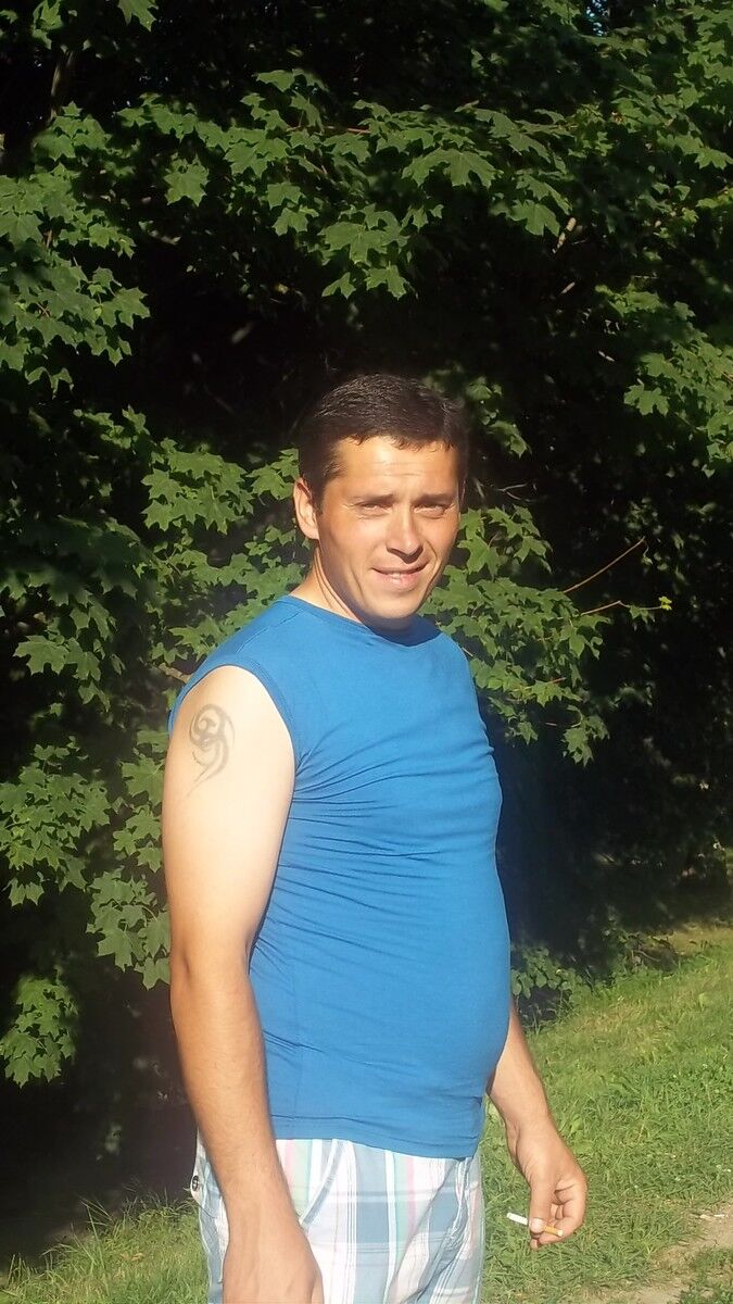  ,   Vlad, 41 ,  