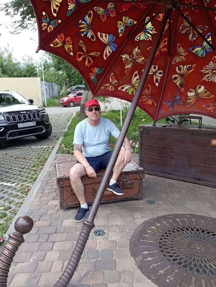  ,   Alexander, 63 ,   c 