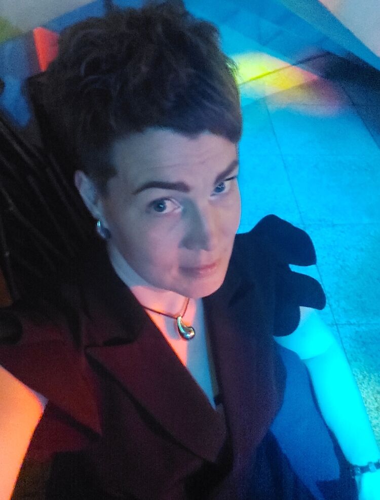  54718961  Ekaterina, 43 ,    