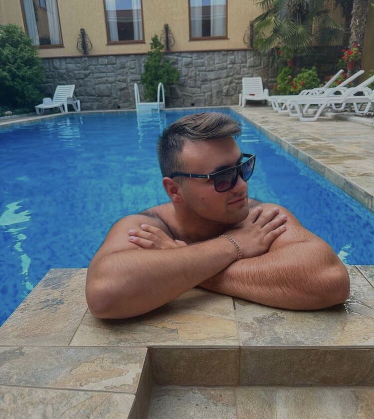 ���� 38870471 ����� ������, 22 ����, ���� ���������� � �����-����������