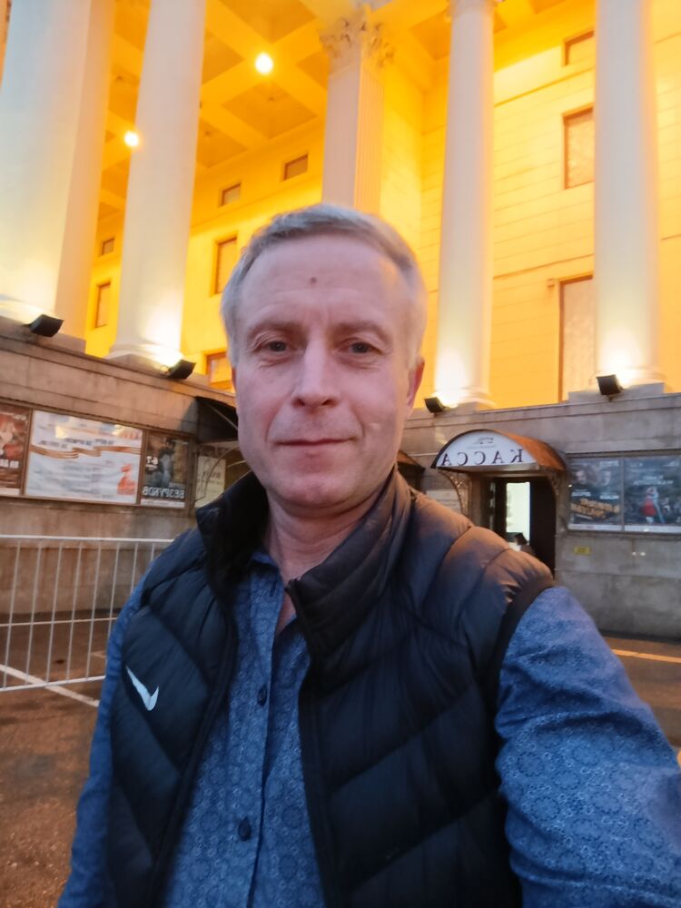  ,   Vadim, 53 ,   c 