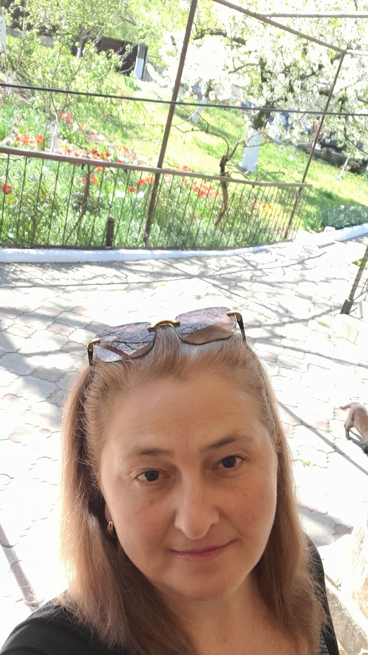  52255221  Valentina, 54 ,     
