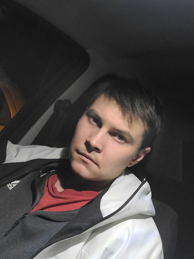  48417011  Evgeny, 29 ,    
