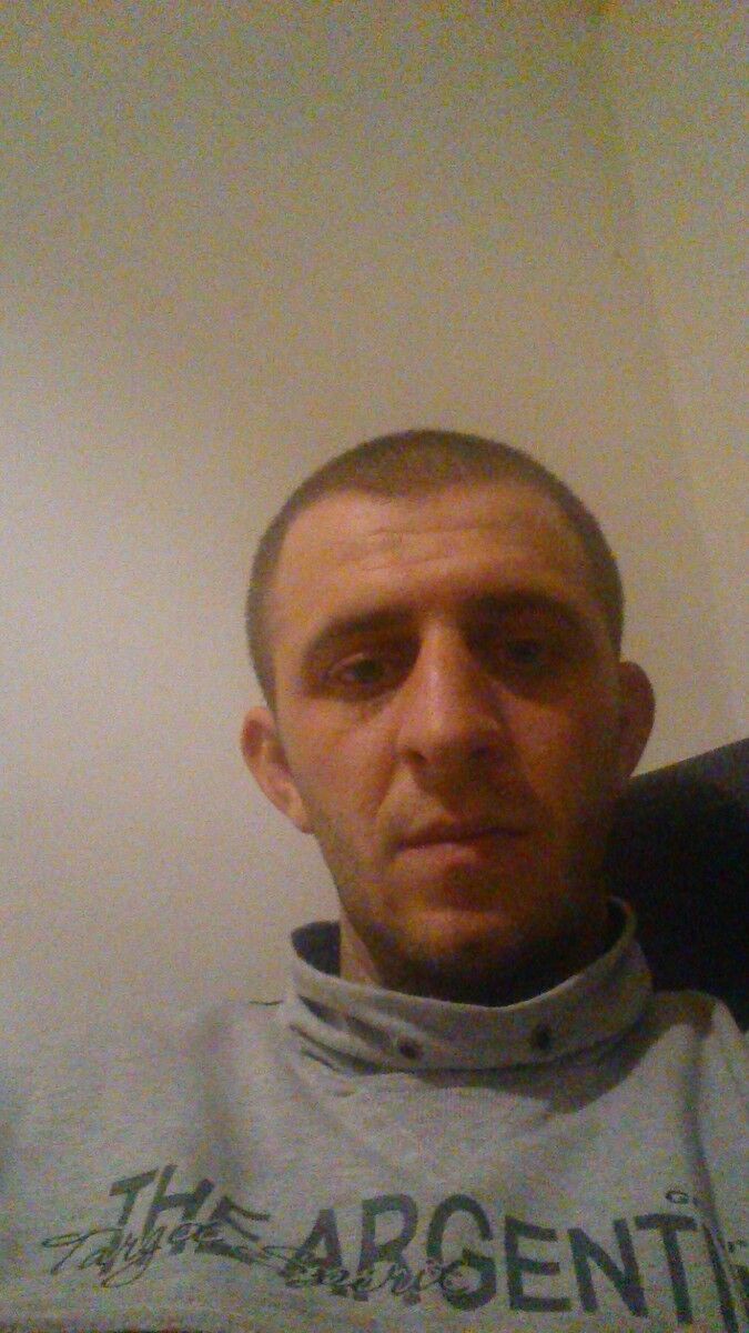  11675111  Igor, 36 ,    