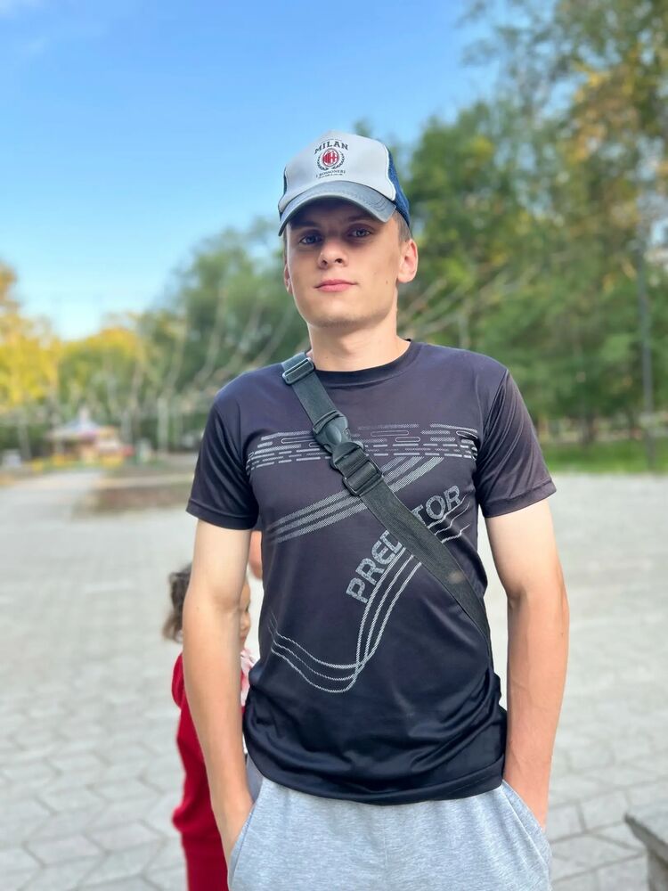  42125811  Zhenya, 26 ,    