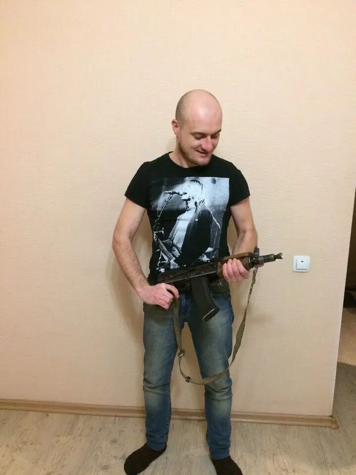  27669561  Dmitry, 37 ,    