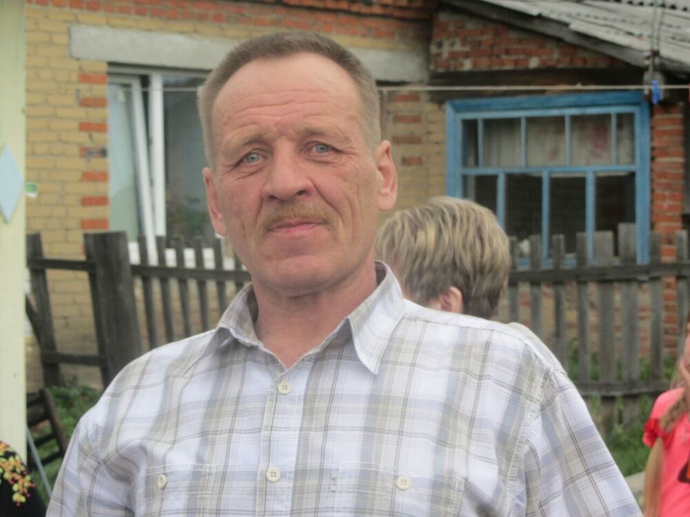  22744391  Sergey, 62 ,    -
