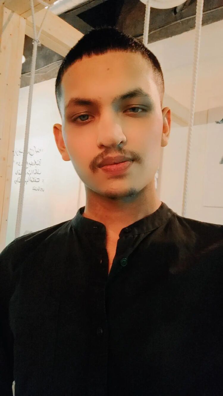  49374891  Muhammad, 24 ,    