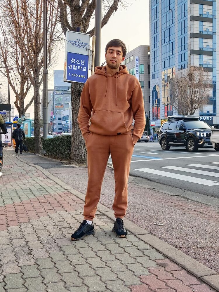  53807091  Manu, 30 ,    