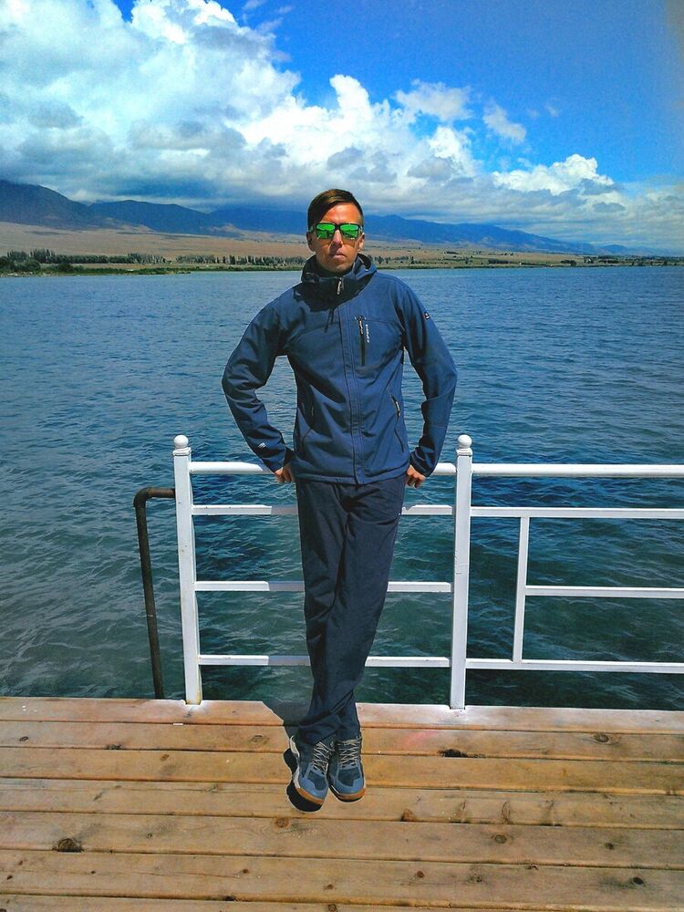  ,   Burt, 35 ,   ,   , c 