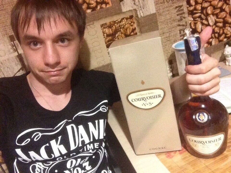  ,   Nikolay, 32 ,   ,   , c 