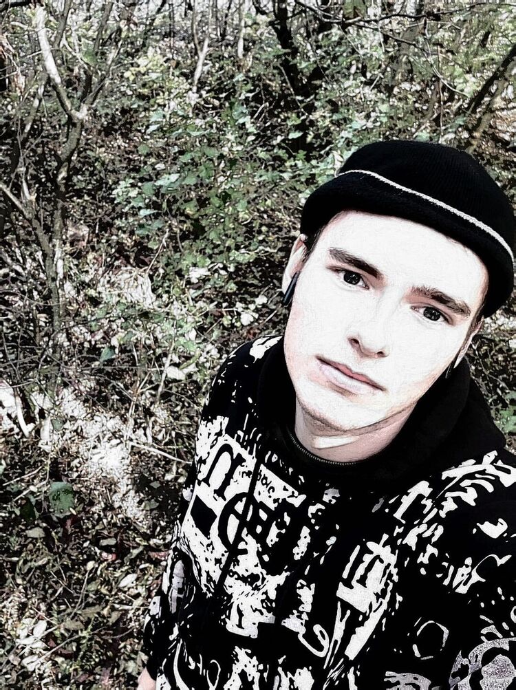 ���� 55975561 ����� ������, 21 ���, ���� ���������� � Kista