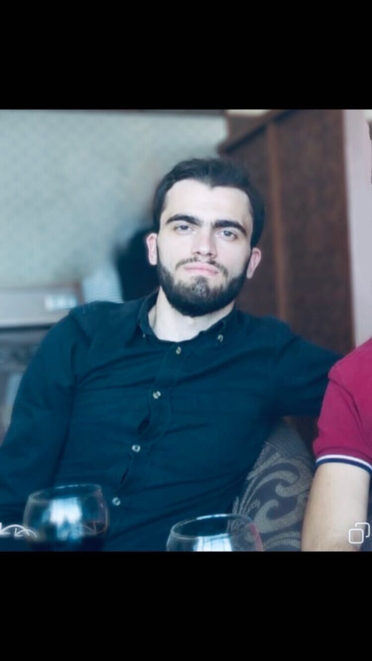  45607061  Elnur, 24 ,    -