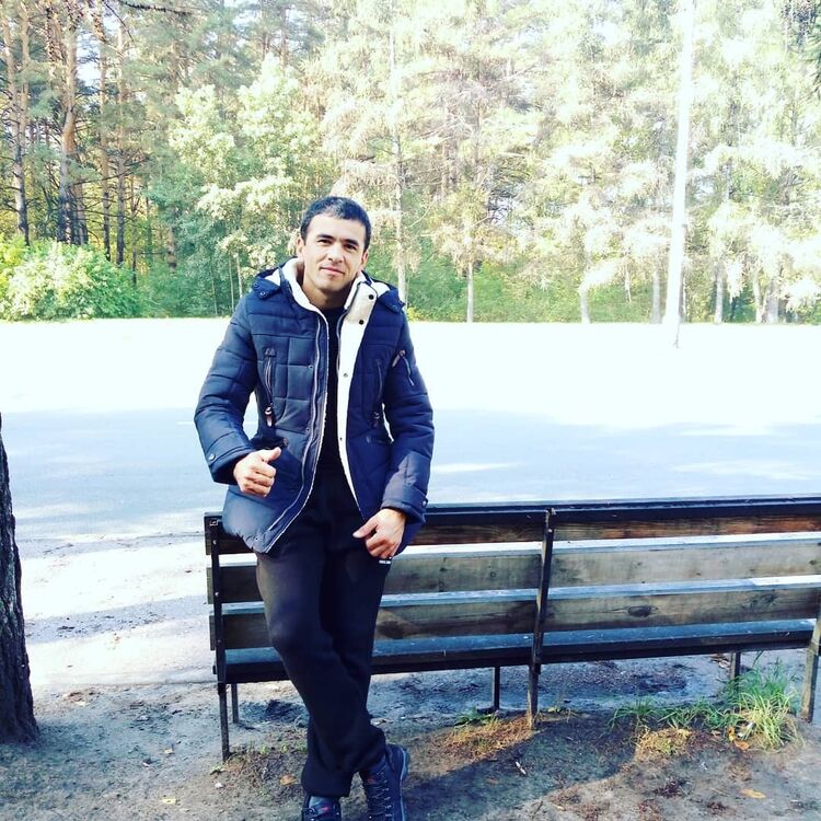  ,   Akram, 33 ,  