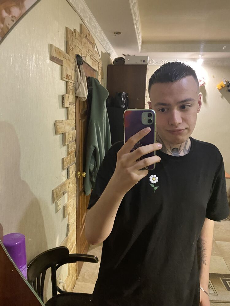  36400931  , 22 ,    