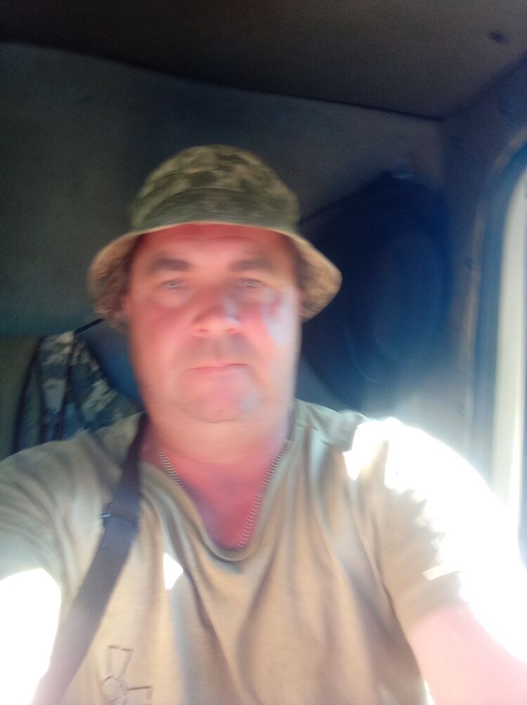  38423071  , 47 ,    