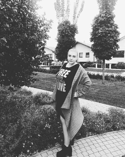  20821651  Inna, 28 ,    