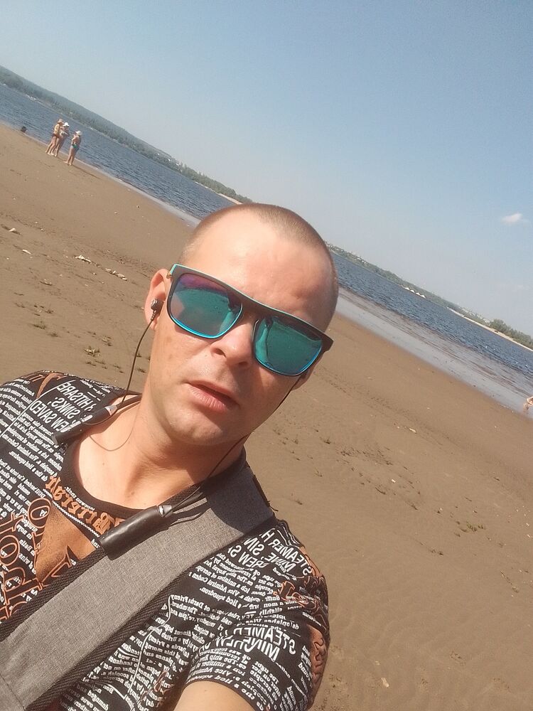 44699681  , 32 ,    