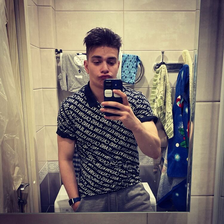  23510281  , 24 ,    
