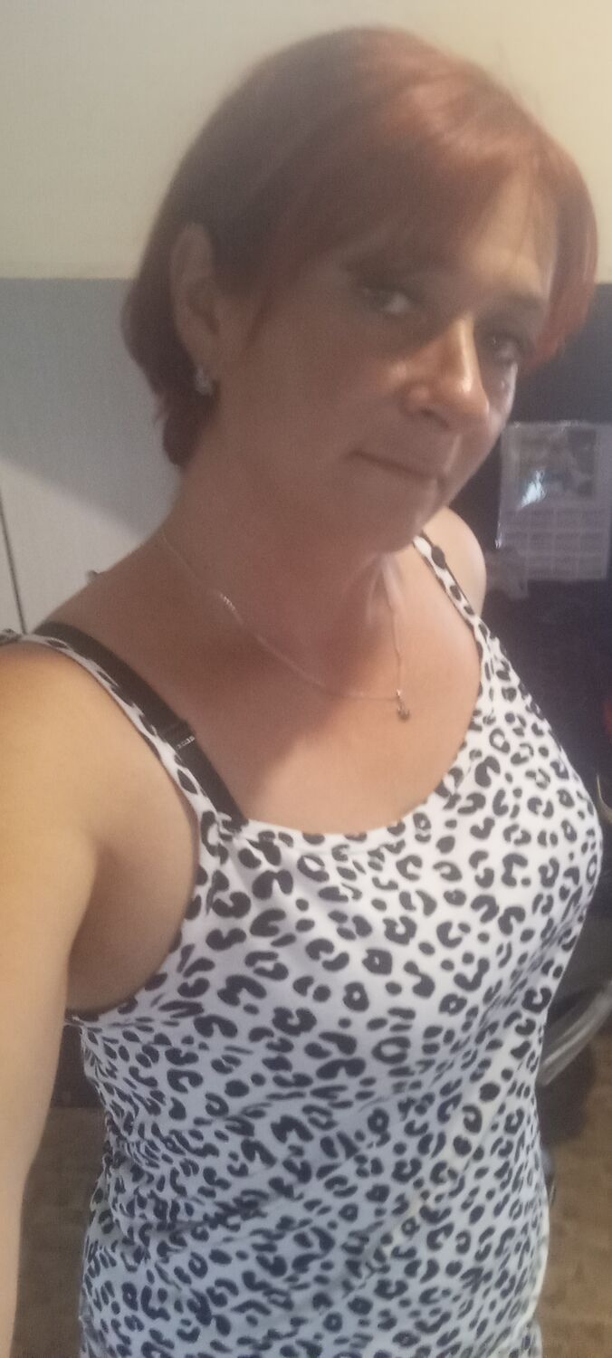  52988701  , 45 ,    