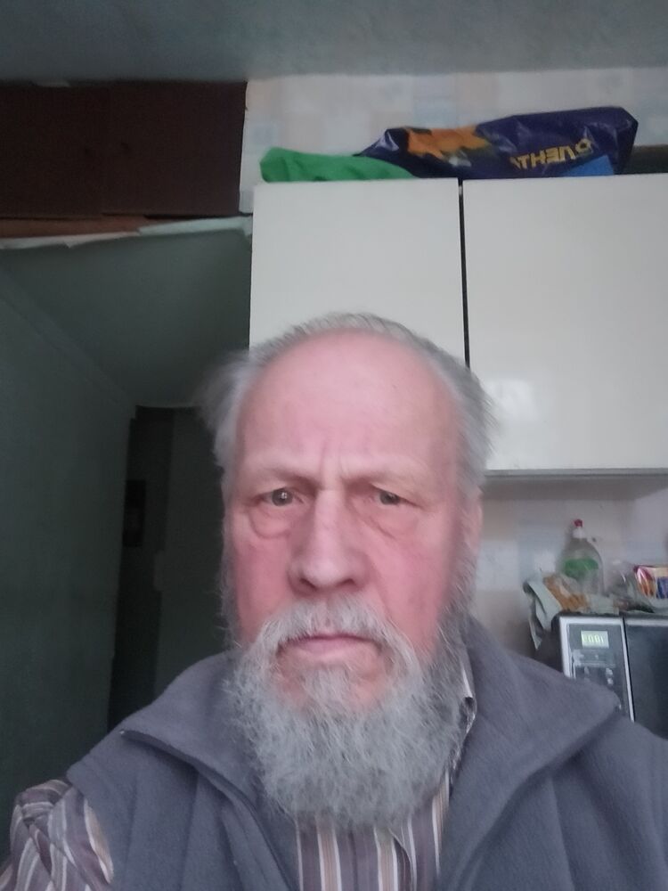  32969391  , 76 ,    