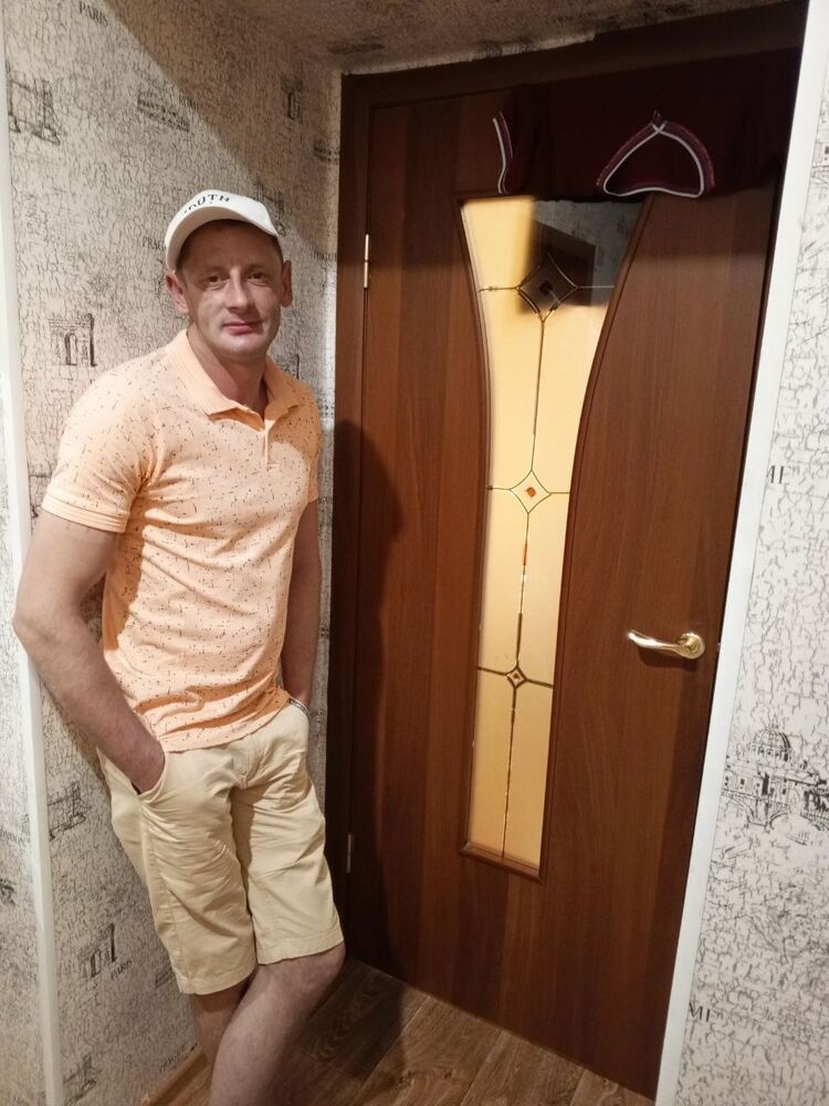  53949801  Yana, 42 ,    