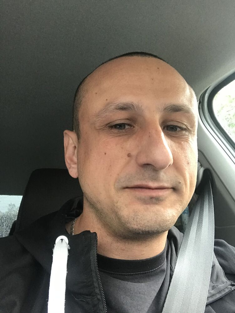  28258101  , 32 ,    