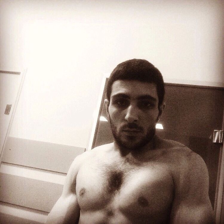  34227131  , 31 ,    