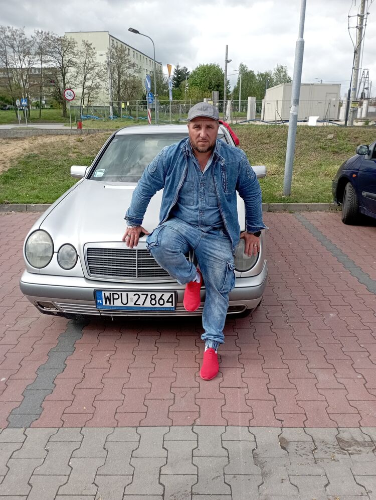  34534511  , 44 ,    Grojec