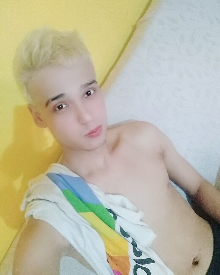  20480531  Daniel Roman, 25 ,    Boyalik