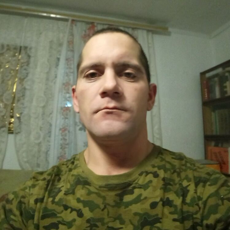  22810841  , 37 ,    