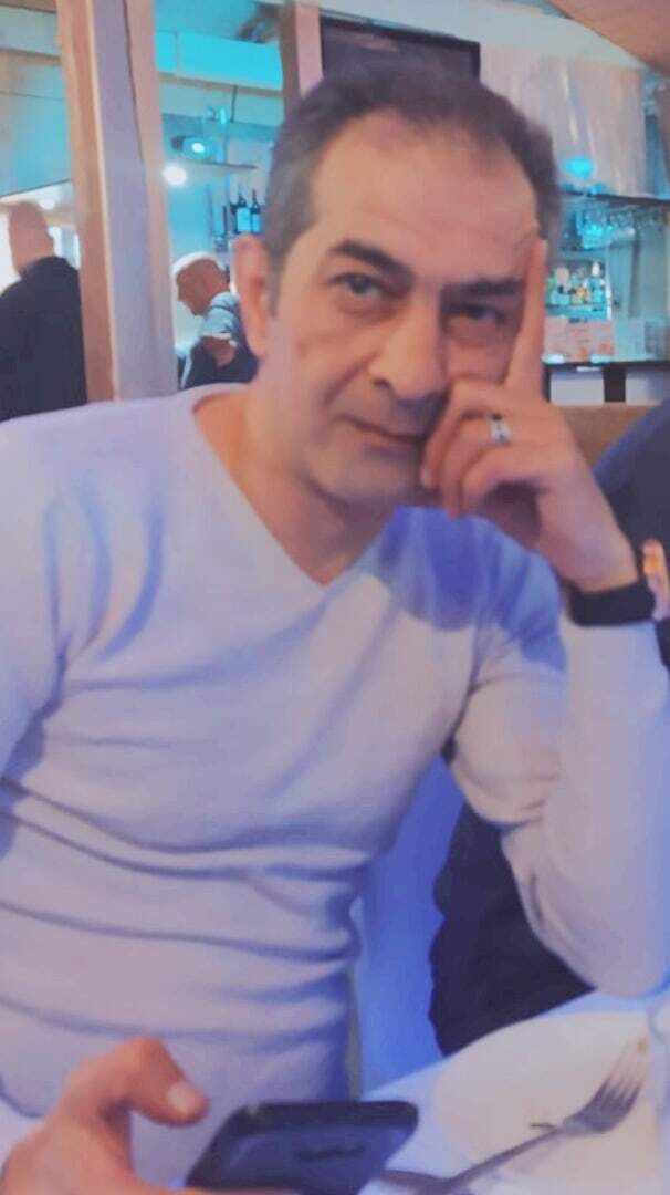  40405421  , 53 ,    