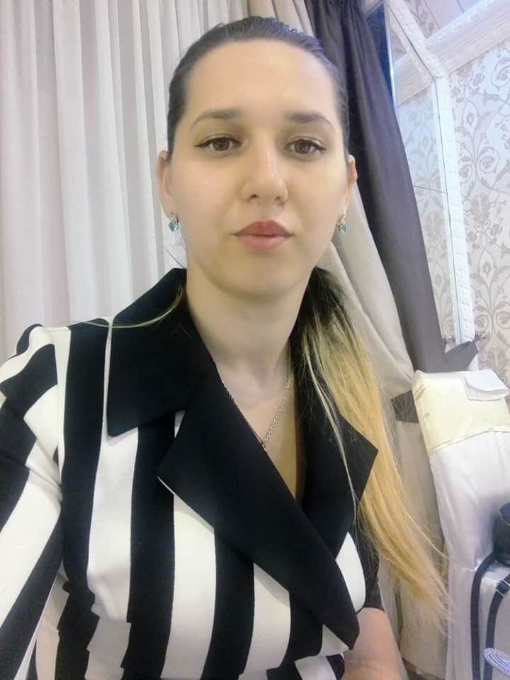  18187261  Cristina, 31 ,    