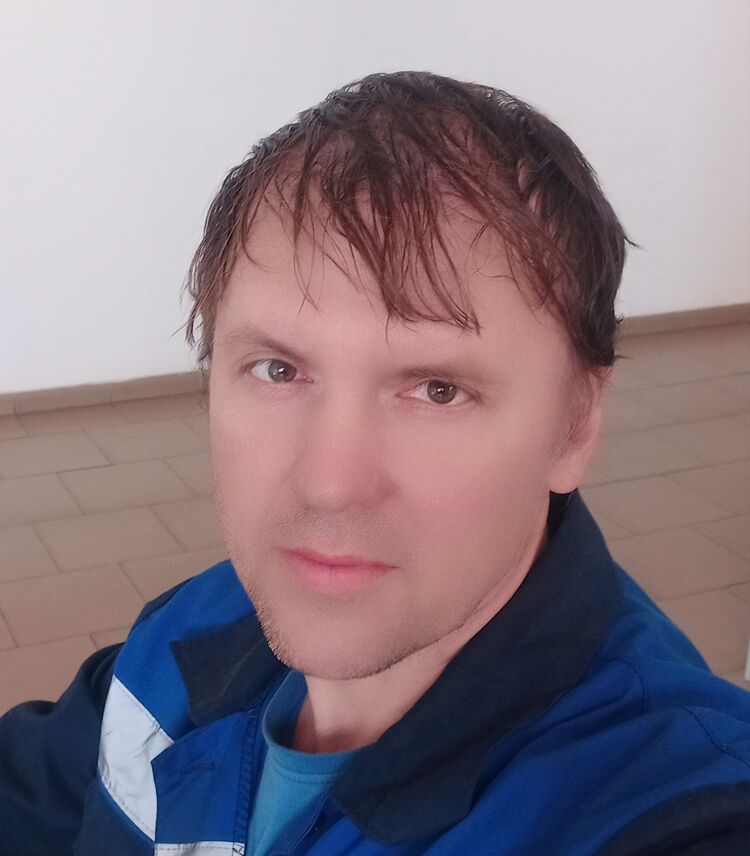  46997341  , 45 ,    