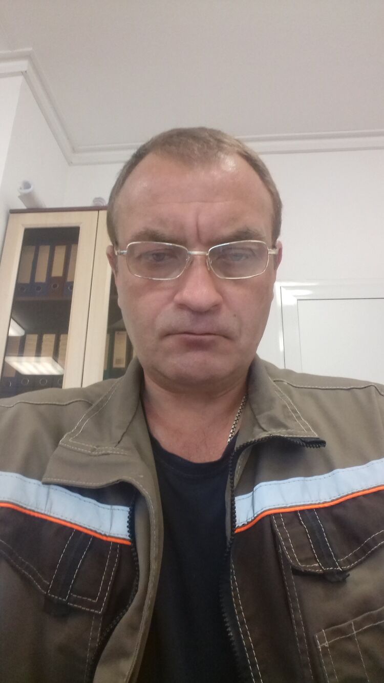  27049281  , 45 ,    