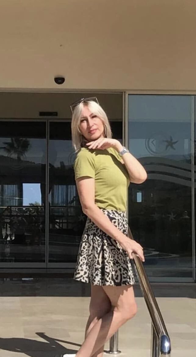  46013651  Julia, 56 ,    Bochum