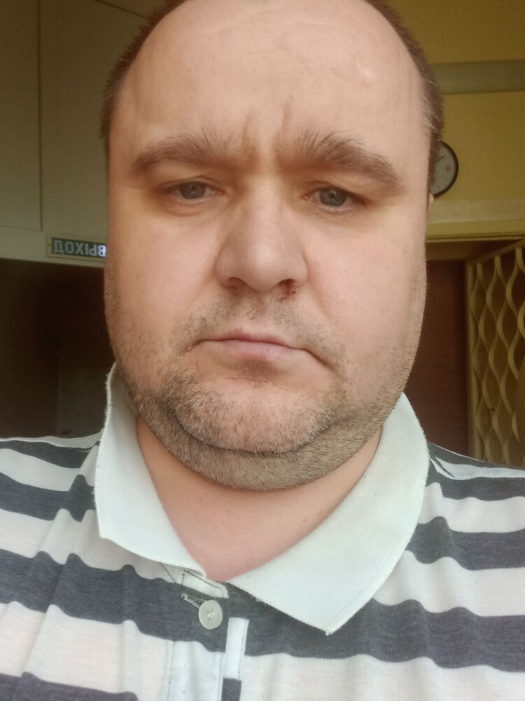  53388901  , 42 ,    
