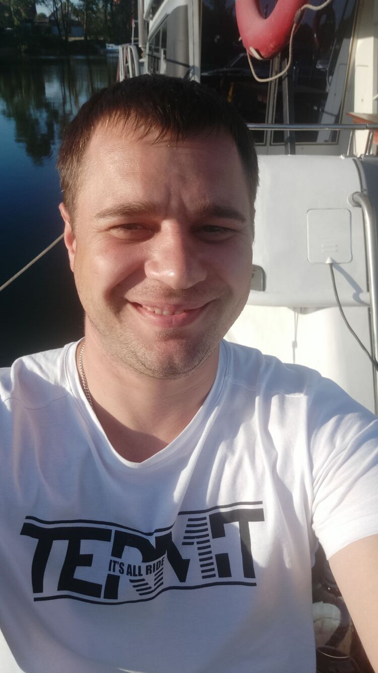 ���� 30404831 ������� �����, 39 ���, ���� ���������� � ������������