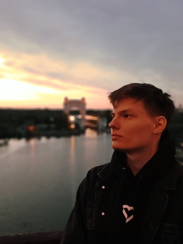  27156081  Kirill, 26 ,    