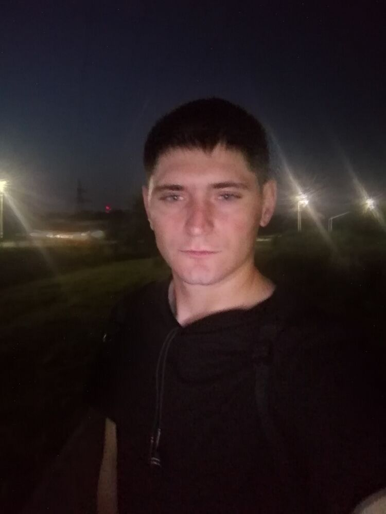  ,   Konstantin, 26 ,   ,   , c 