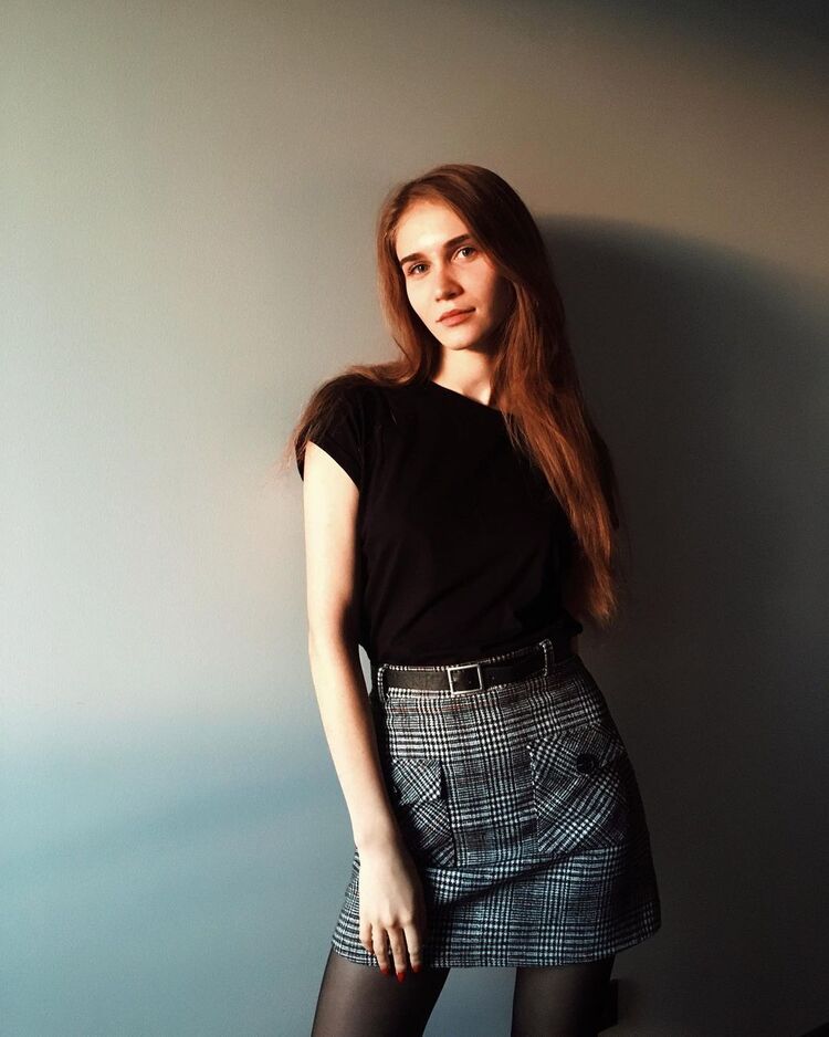  ,   Marina, 24 ,   ,   