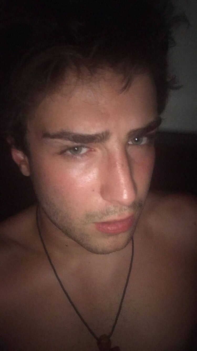  ,   Luka, 22 ,   ,   