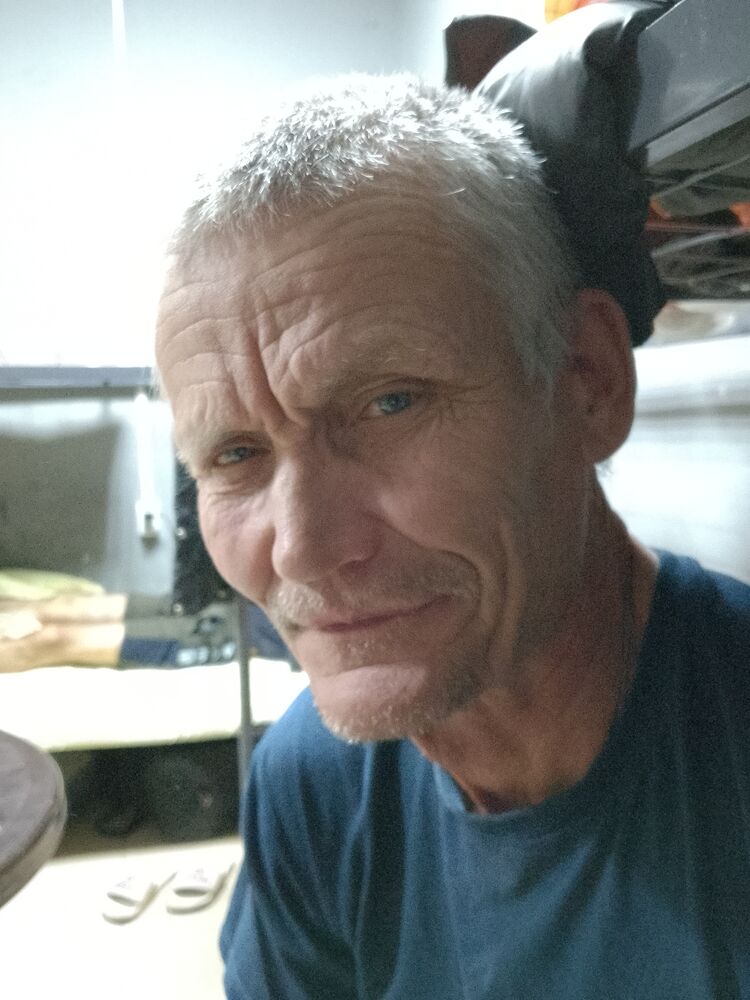  38687561  , 62 ,    