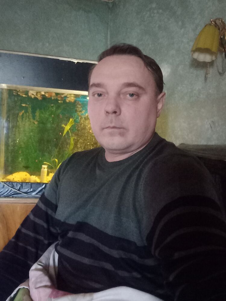  41340481  Oleg, 41 ,    