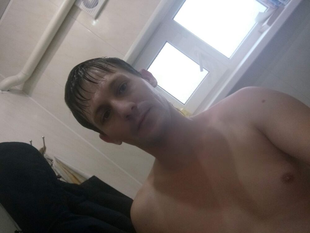  44359801  , 37 ,    