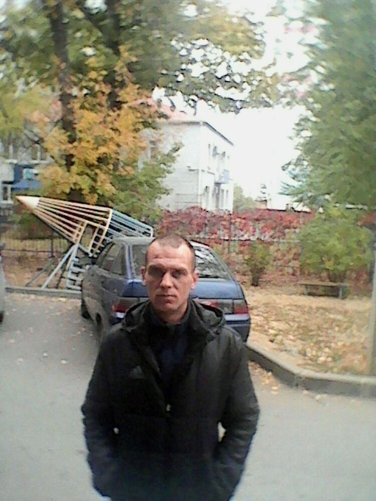  ,   Sergej, 44 ,   ,   , c 