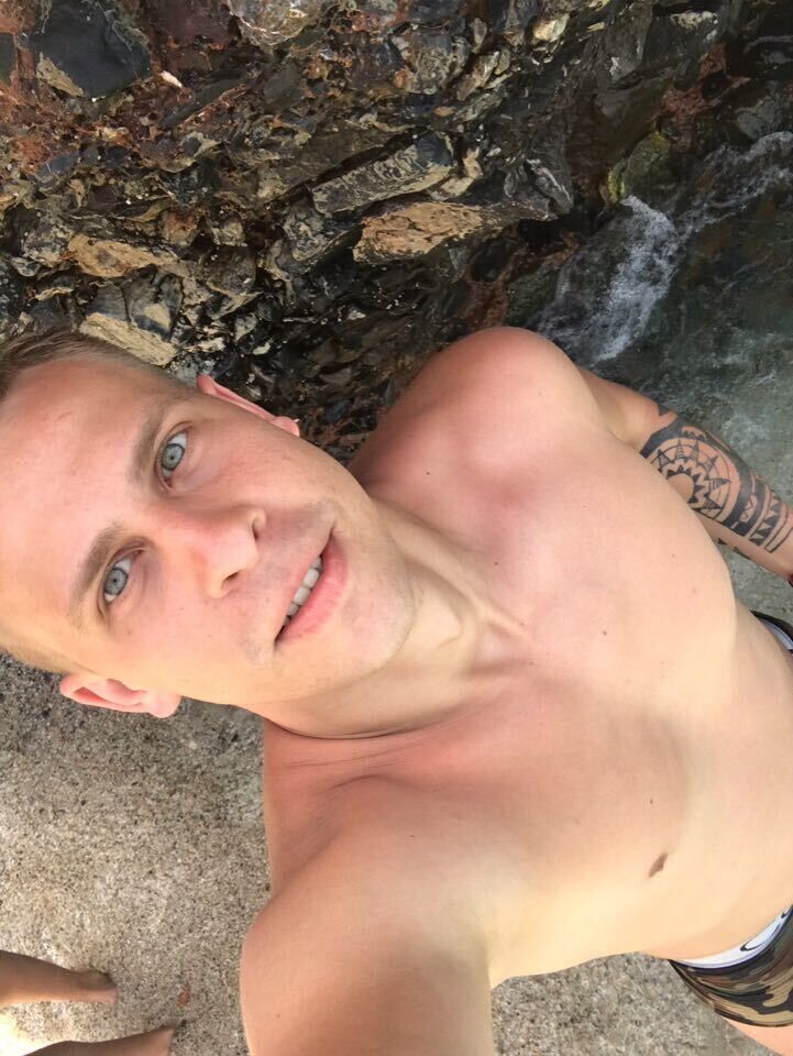  36984271  , 31 ,    